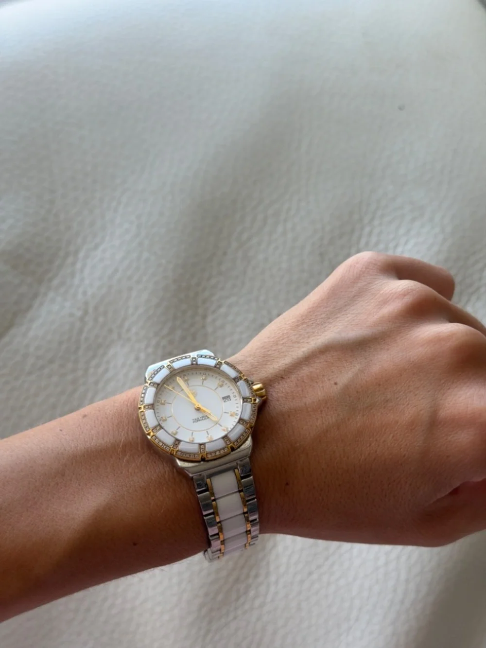 TAG Heuer Formula 1 Lady Diamond & White Ceramic Gold watch (Ref. WAH1221.BB086